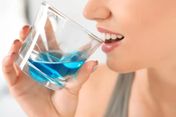 Say Goodbye to Bleeding Gums with These 6 Wonderful Mouthwashes