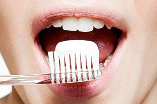 Improve Your Oral Health: Discover the Benefits of Regenerate Toothpaste